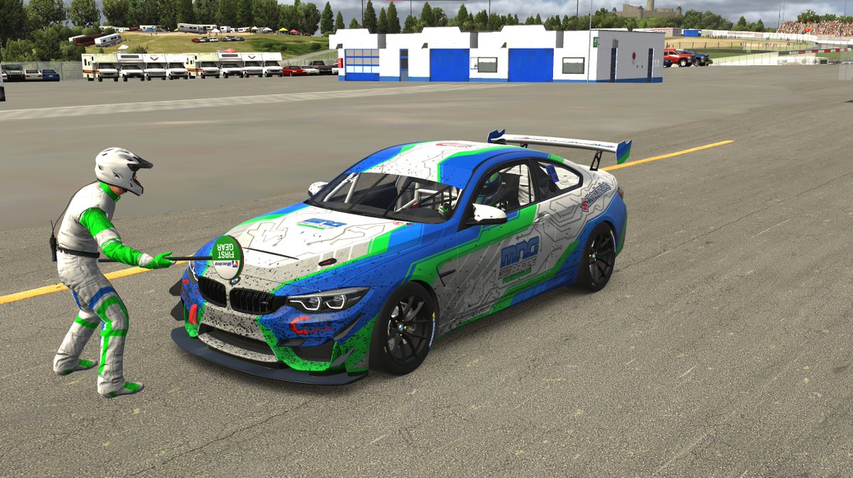 Equipo MNG con <a href="/gamero4/">Jose Luis Gamero</a> <a href="/TiNCHO_2205/">T_i_NCHO🇺🇾🇮🇨</a> @KST_sim31 en las 24h de Nürburgring.
Después de 7h nos retiramos, dos accidentes en los que nos sacaron de pista y por último, un problema técnico del equipo, nos hacen abandonar, volveremos con mas ganas el año que viene. 💪