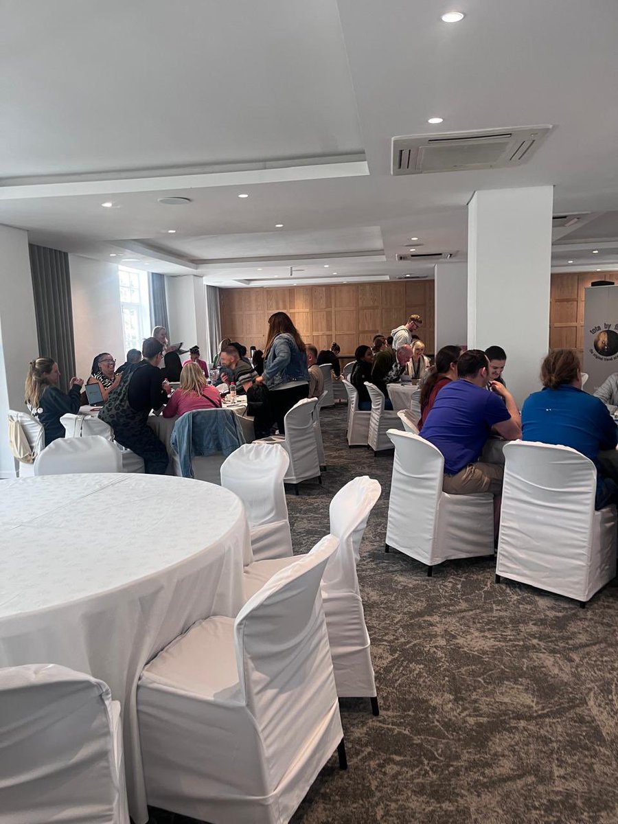 TKZN is currently in Cape Town doing destination training to UK travel agents, in partnership with Followme2africa. Other KZN products presenting at this workshop include Fordoun Hotel and Sala Beach House. #KZNHasItAll