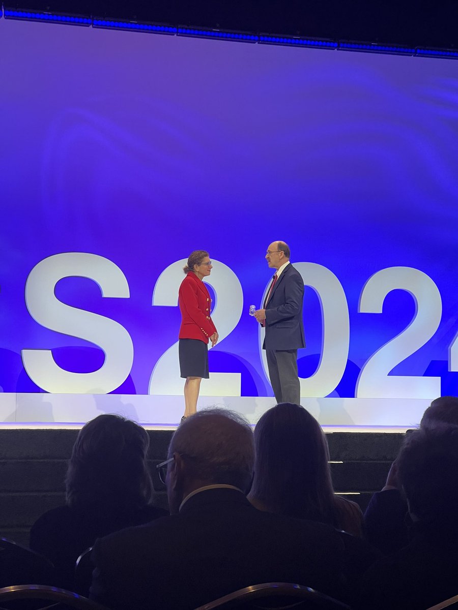 My mentor, EP father-figure, dear friend and colleague was sworn in as the @HRSonline President yesterday evening. There is no one more deservant of the honor or will try harder to do his best in that role than @KennethEllenbo1. HRS and #epeeps are lucky to have you. #HRS2024