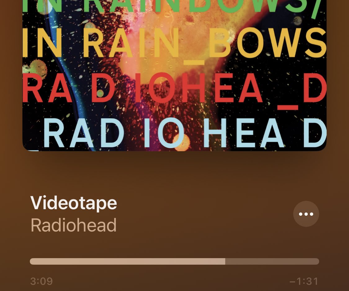Radioheadを聴き続けるさしかかりの夜が好き過ぎて、もうこれ以上の幸せはないのではとよく思う。