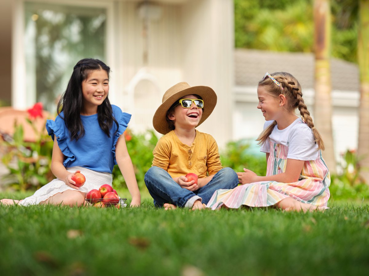 For those moments in between, a JAZZ apple is the perfect snack choice! #itsjazztime
.
.
.
#alwaysrefreshing #apples #snacktime #snacks #healthysnacks