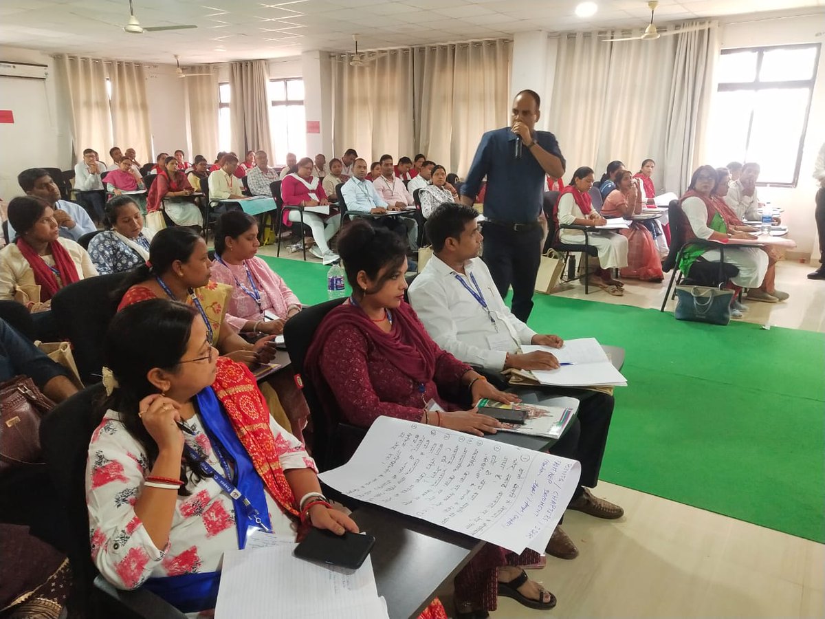 JepcJharkhand's tweet image. राज्य के सरकारी स्कूलों के शैक्षणिक वातावरण में सकारात्मक बदलाव हेतु लागू किये गए प्रयास सह #ProjectIMPACT (NEP) कार्यक्रम को लेकर रांची के JCERT में आयोजित दस दिवसीय प्रशिक्षण कार्यशाला का आज समापन हो गया। इस प्रशिक्षण कार्यशाला में राज्य के 24 जिलों के मुख्यमंत्री उत्कृष्ट…