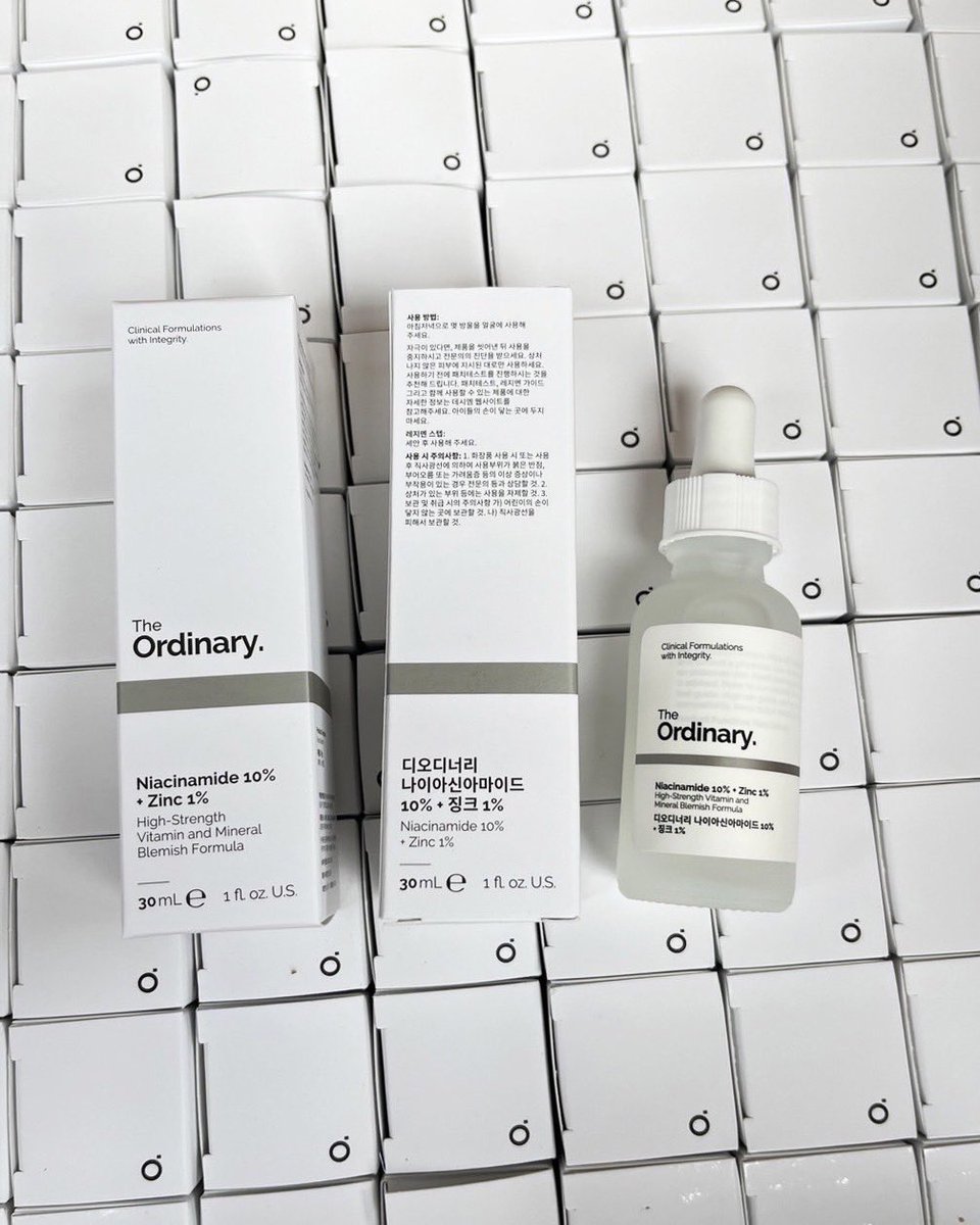 -พร้อมส่ง-
The Ordinary Niacinamide 10%+Zinc1% 30 ml

เซรั่มมีส่วนผสมของวิตามินบี3 และซิงค์ ช่วยลดสิว ลดรอยแดงรอยดำจากสิว กระชับรูขุมขน ควบคุมความมันบนใบหน้า พร้อมปรับผิวให้เรียบเนียน  ปรับผิวให้กระจ่างใสสม่ำเสมอ

⚡️ราคา 250.-

#ordinary #HowtoPerfect #คสอเกาหลี