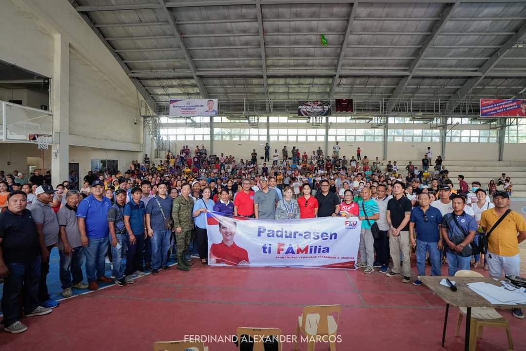 343 beneficiaries from the Municipalities of Adams, Dumalneg, and Pagudpud received their payouts after completing their 10-day work period from DOLE’s TUPAD Program. Ensuring more opportunities one community at a time! 

Cong.Sandro Marcos fb page