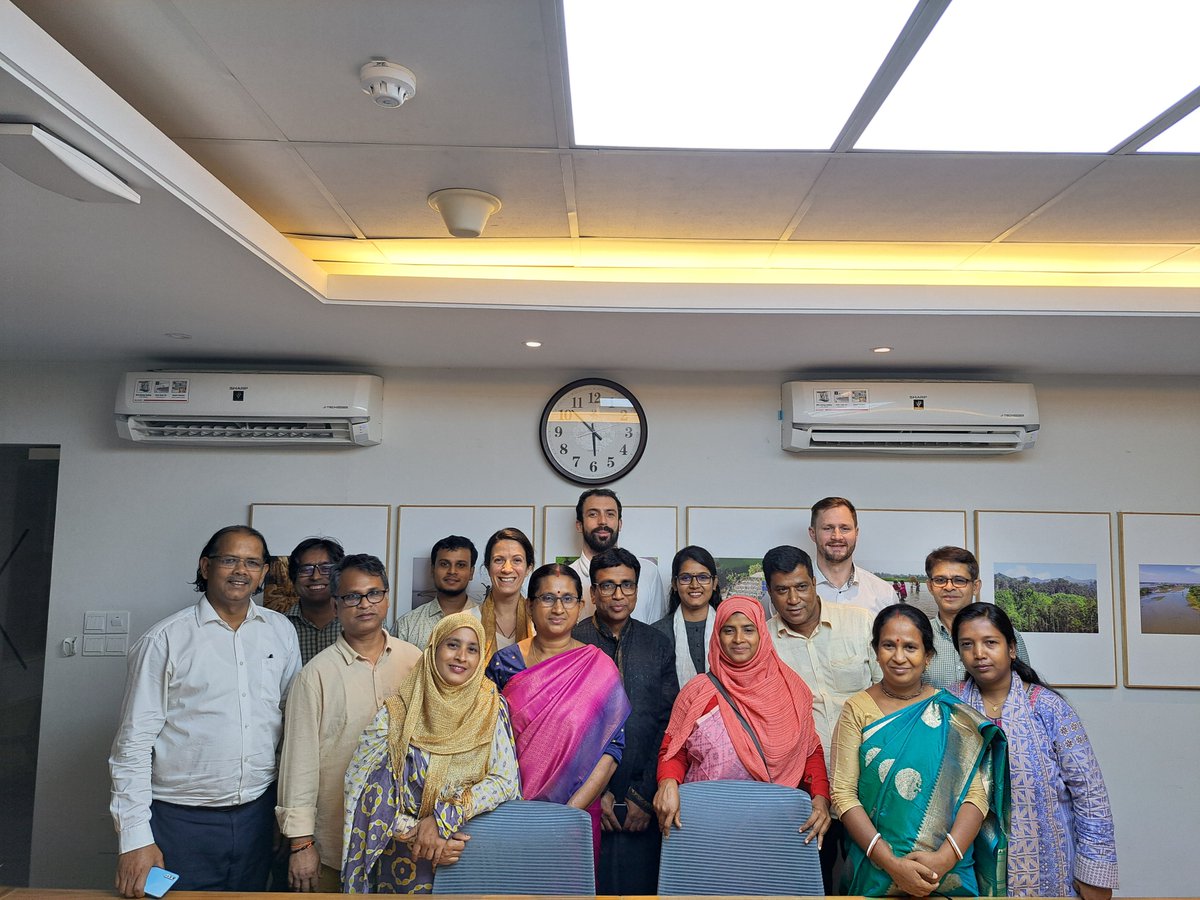 .@FAO and Sara Bangla Krishak Society (SBKS) work together for the future of smallholder farmers in climate hotspots in Bangladesh.🧑‍🌾 The teams discussed the challenges and planning solutions to serve smallholders under #ACCESS project. Read more 👇 shorturl.at/6F2iE