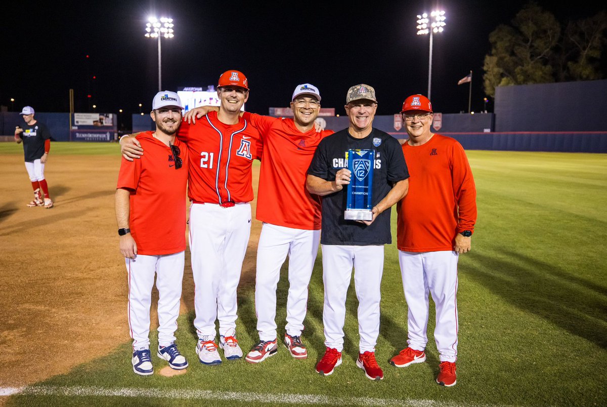 A night for the history books… 🐻⬇️ #HiCMagic #wineverypitch