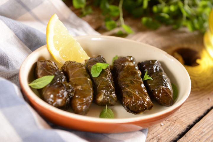 No Meat Dolmades (Stuffed Grape Leaves) Recipe worldwidegreeks.com/threads/no-mea… . #dolmades #greekgrapeleaves #cookinggreek #worldwidegreeks