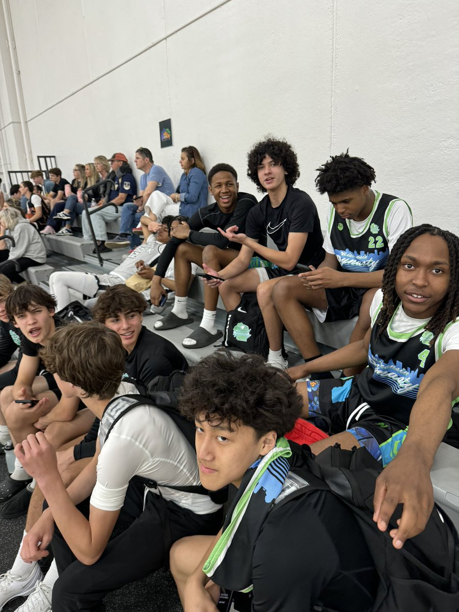 Coach Travis (@trmmoney) on Twitter photo WI Dynasty 15U def by Oakland Wolfpack 32-52
Tyson Ott 15pts 6reb 4stl 2ast
<a href="/KJCrossVPM_/">KJ Cross</a> 7pts 5reb 2stl
<a href="/BoydJahcari/">Jahcari Boyd</a> 4pts 11reb 3blk
Adrian Price 4pts 2stl blk
Willy Semb 2pts 3ast 2reb
<a href="/WiDynasty/">Wisconsin Dynasty</a> <a href="/Bjacks42/">Benny</a> <a href="/JordanWinger3/">Jordan Winger 💈</a> WI Dynasty 15U def by Oakland Wolfpack 32-52
Tyson Ott 15pts 6reb 4stl 2ast
<a href="/KJCrossVPM_/">KJ Cross</a> 7pts 5reb 2stl
<a href="/BoydJahcari/">Jahcari Boyd</a> 4pts 11reb 3blk
Adrian Price 4pts 2stl blk
Willy Semb 2pts 3ast 2reb
<a href="/WiDynasty/">Wisconsin Dynasty</a> <a href="/Bjacks42/">Benny</a> <a href="/JordanWinger3/">Jordan Winger 💈</a>