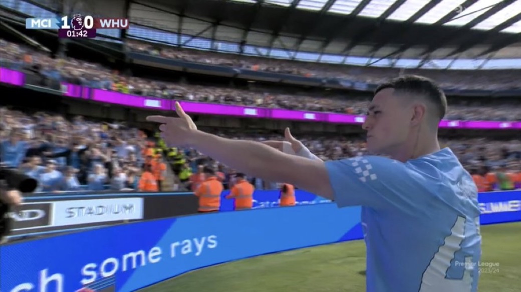 السنايبر .. فيل فودين

يالهُ من لاعب، يالهُ من موسم🥶