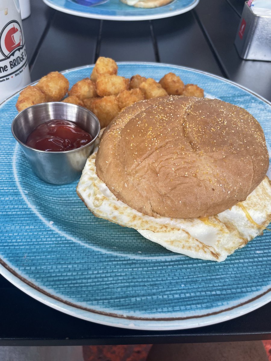 bruceweindruch's tweet photo. This beauty at the Bridge Cafe. A new favorite #breakfastsando in Delray Beach.Tater tots not too shabby. https://t.co/wTkPTZMs2z