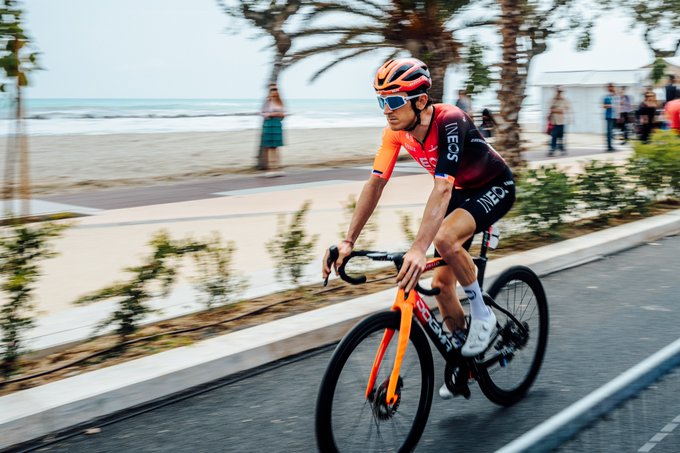 G earlier in the race.