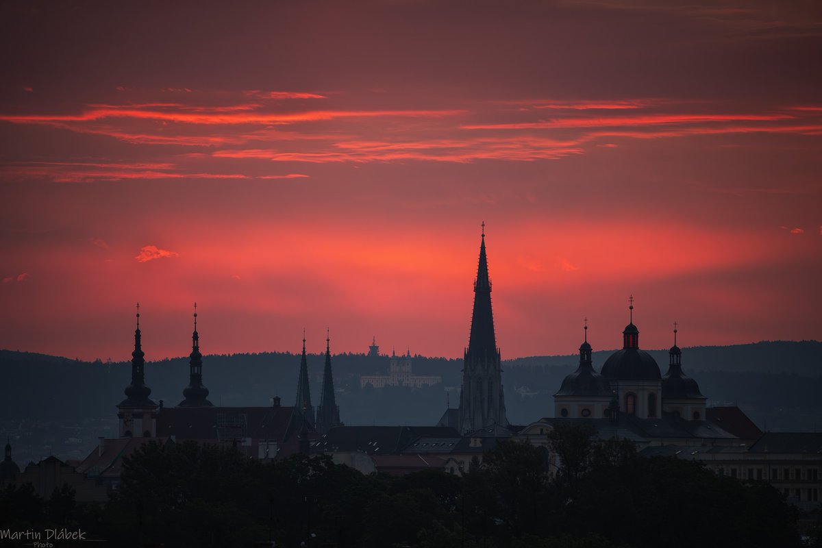 Olomouc za úsvitu romantickým objektivem Martina Dé #cfoto #Moravia #Czechia