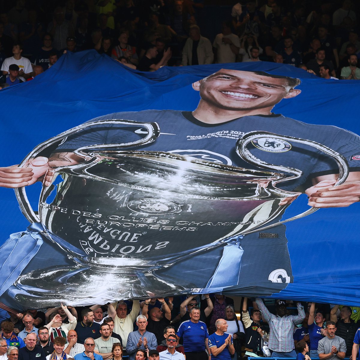 brfootball's tweet photo. Chelsea say goodbye to Thiago Silva 💙 https://t.co/6hT9Zu3spc