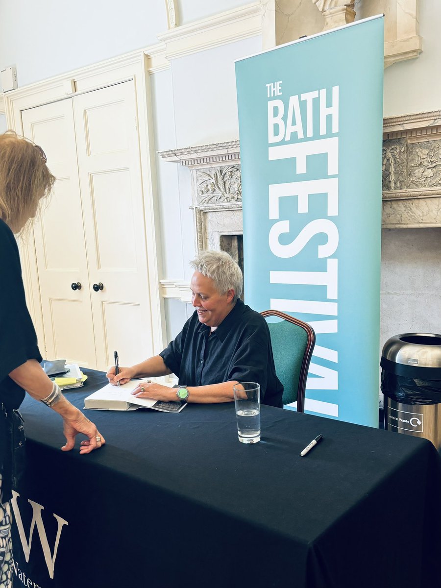 .@TheBathFestival rightly gave Harriet Wistrich a throne. Thanks to all who came, esp the women who talked about the impact of Harriet’s work. Do read Sister in Law and follow @centreWJ to learn more about the work we do to hold the state to account around VAWG. #bathfest24