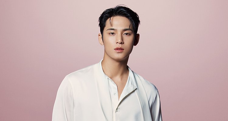 MINGYU FOR UNOVE #민규

MINGYU UNOVE GLOBAL AMBASSADOR
#MINGYUxUNOVE #민규_어노브
@unove_official <a href="/pledis_17/">세븐틴(SEVENTEEN)</a>