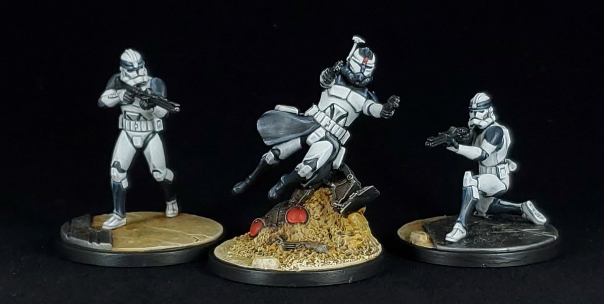 Wolffe and the 104th done for #Shatterpoint. May go back and add the shoulder markings on a night when I feel that I have good fine motor control. 

Hey @atomicmassgames
Please no more clones. 😜
Time for more proper STORMtroopers!

#Shatterpaint
