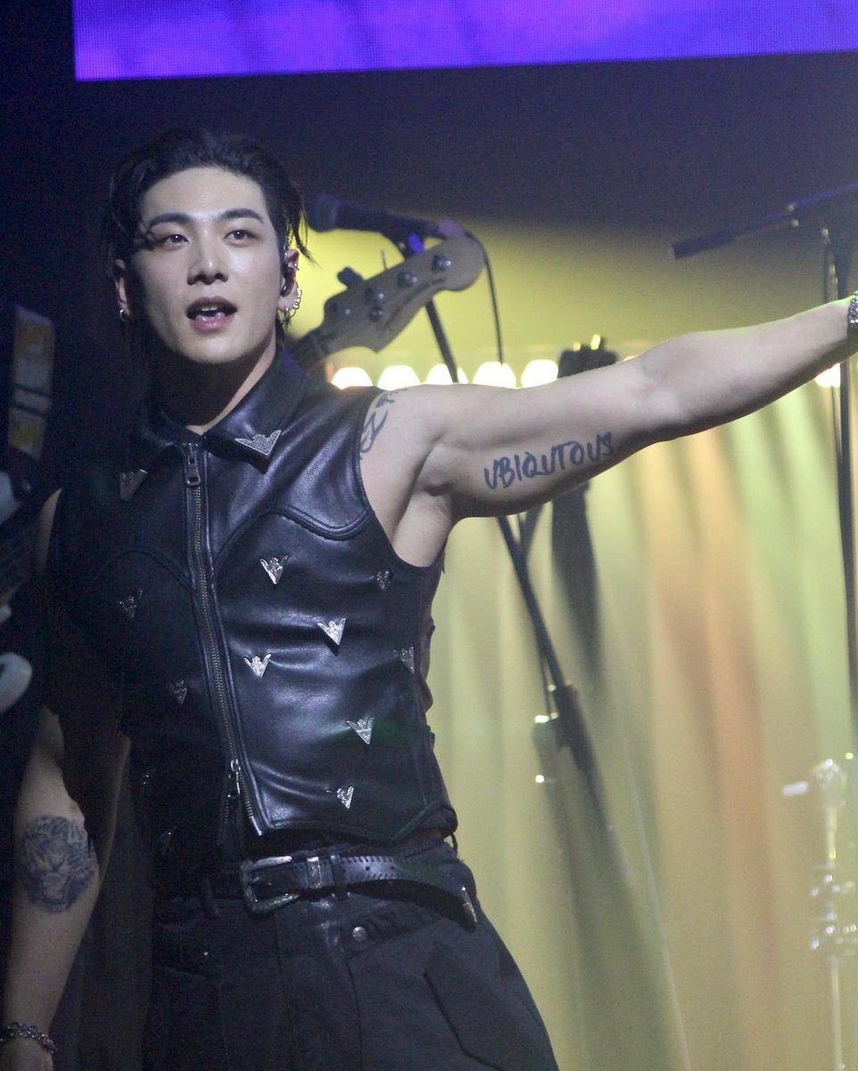 BAEKHO Updates tweet media