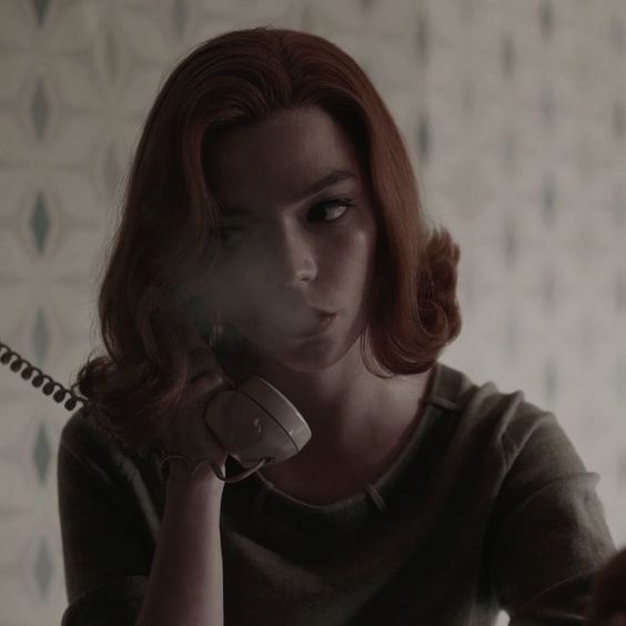TheCinesthetic's tweet photo. anya taylor joy in the queens gambit https://t.co/kw2O2avyGQ