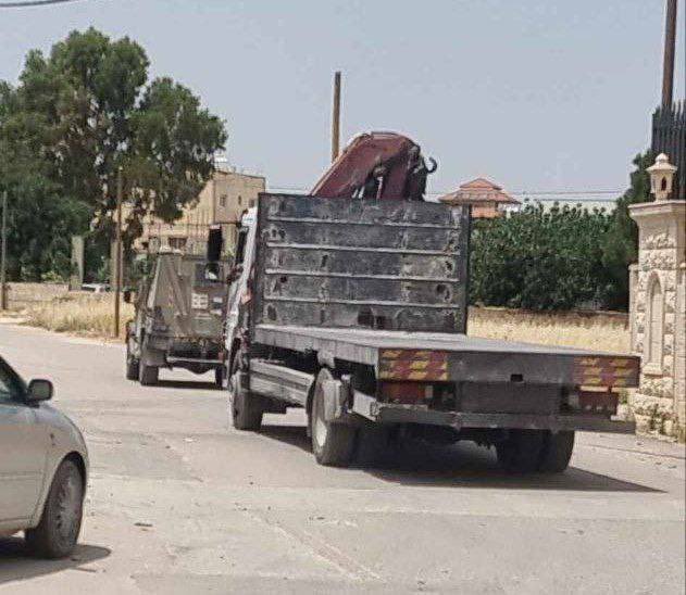 قوات الاحتلال تصادر شاحنة من بلدة دوما في نابلس 