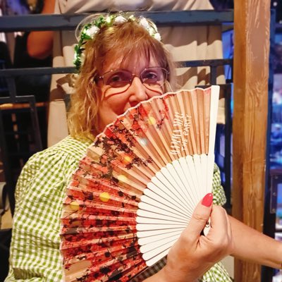 42issy's tweet image. #NewProfilePic