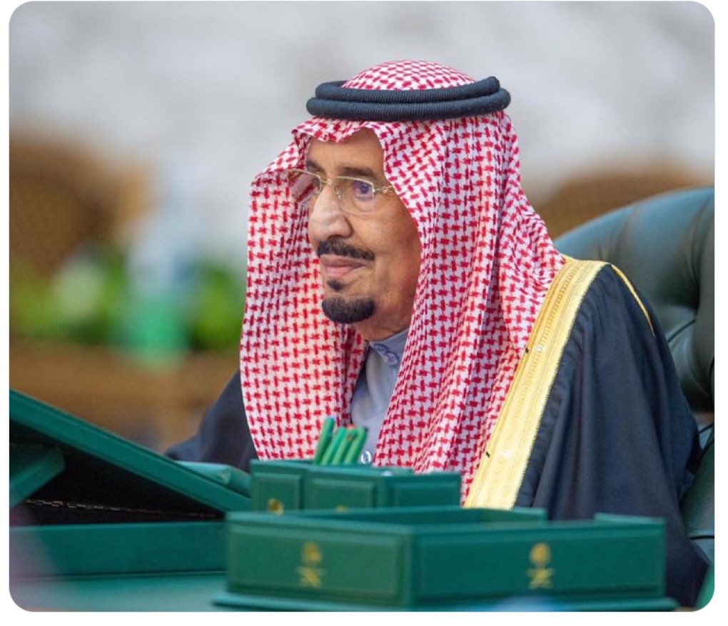alata1414's tweet photo. @spagov #خادم_الحرمين_الشريفين 
اسأل الله العظيم رب العرش العظيم ، أن يشفيه و يعافيه ويلبسه لباس الصحة والعافية
ويجمع له بين الاجر والعافية https://t.co/dYEmSiCeXK
