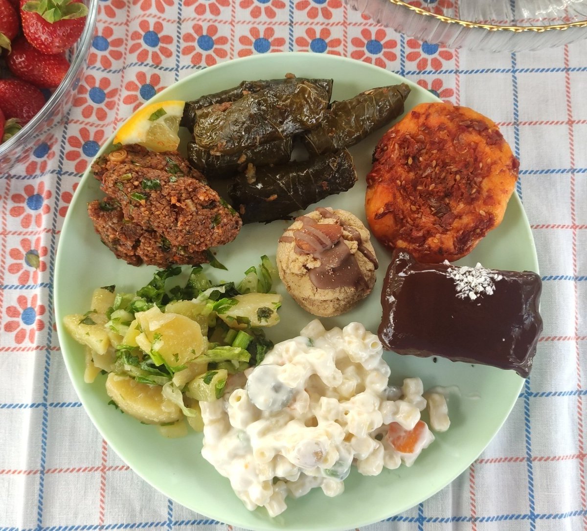 Kalın sarmalarla ideal altın günü tabağı 👌