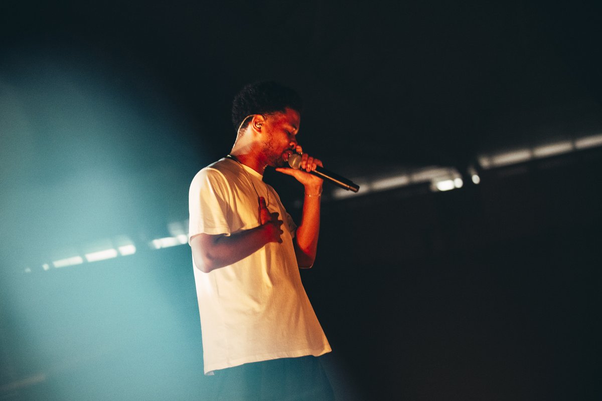 POP YOURS tweet media