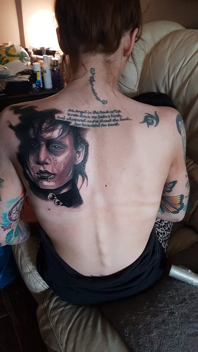 My Edward Scissorhands tattoo is 6 years old today 🤩🥰

#JohnnyDeppIsLoved
#JohnnyDepp
#Depp
#EdwardScissorhands
#JohnnyDeppIsALegend