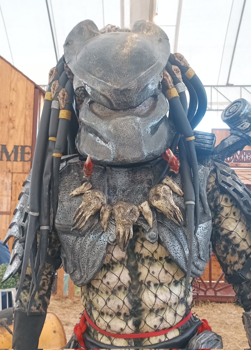 วันนี้ผมได้ไปดูสัตว์ในงานมาครับ อยากทราบว่านี่สัตว์อะไรครับ