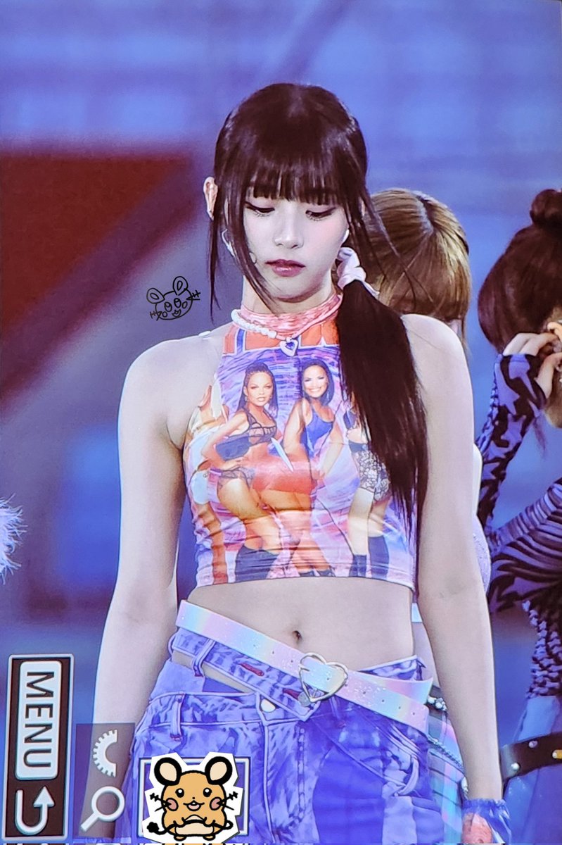 i think i just found THEE HYEONJU fansite pic🥲