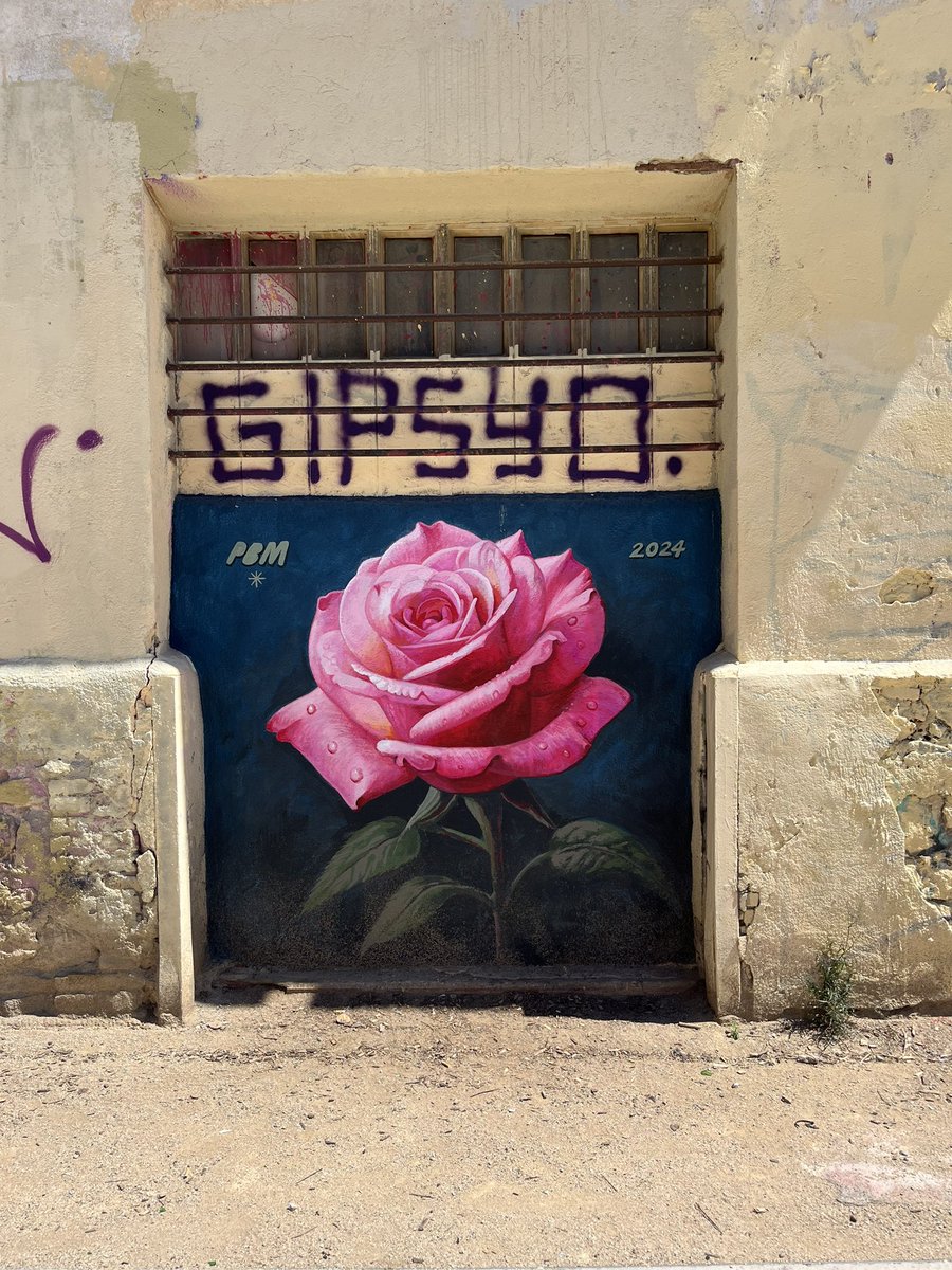 #streetart vlakbij de <a href="/sagradafamilia/">La Sagrada Família</a> in #Barcelona