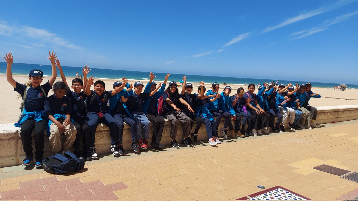 robert cleary (@robertcleary11) on Twitter photo Arrived a #hostalmacavi in <a href="/TurismoRota/">Turismo Rota</a>. Children setting in before lunch on the terrace. We checked out the playa! Arrived a #hostalmacavi in <a href="/TurismoRota/">Turismo Rota</a>. Children setting in before lunch on the terrace. We checked out the playa!
