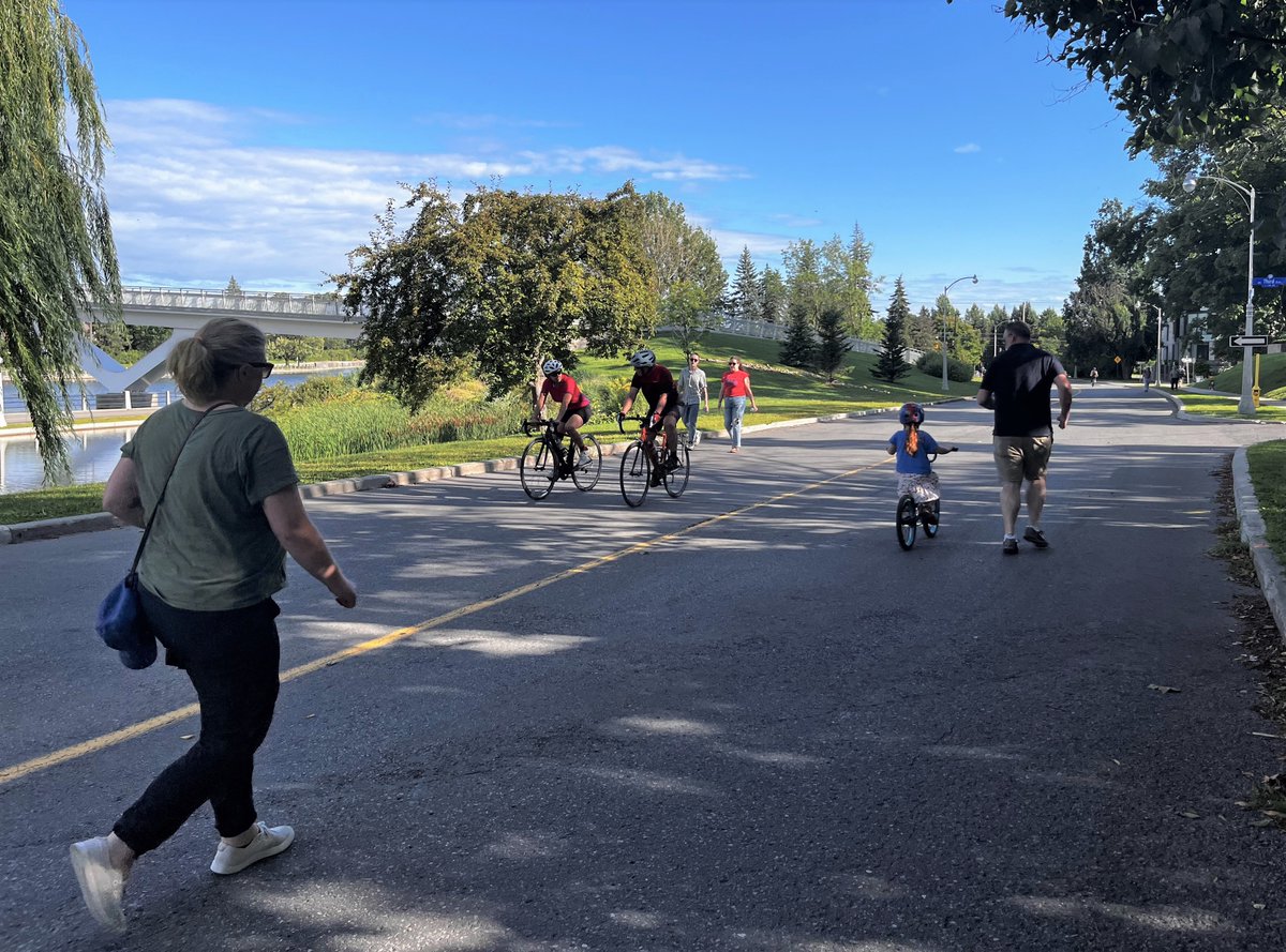 Reminder | Long weekend = bonus #bikedays on Monday!

Bike, run or roll along car-free parkways in the Capital: 
🟢 KZM | 8 am–4 pm  
🟡 SGEC | 8 am–4 pm   
🔵 QED  | 8 am–8 pm 

Details: ncc-ccn.gc.ca/events/weekend… | #OttBike #OttWalk #OttTraffic