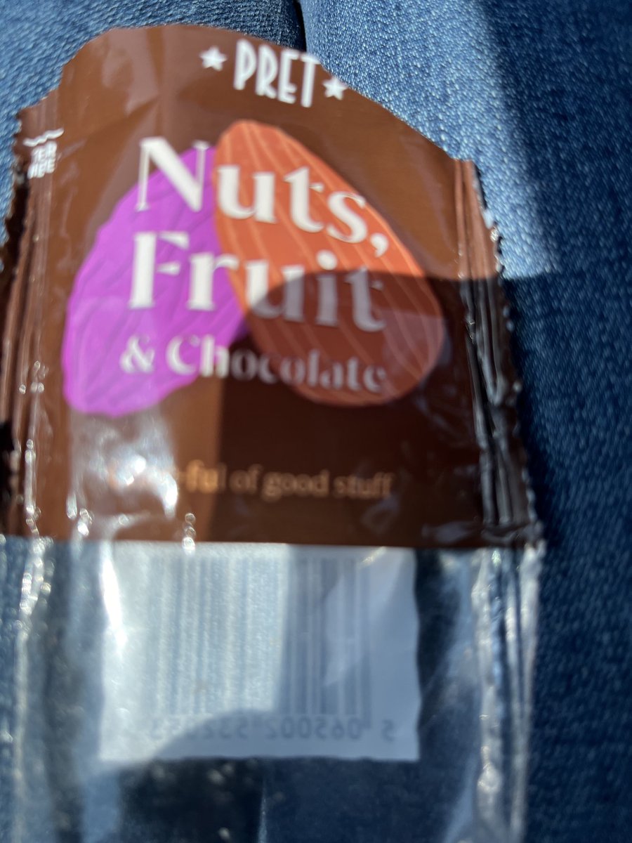 soozhems's tweet photo. Not a morsel of chocolate in ⁦@pretamanger⁩ snack! https://t.co/r1t8pyme7l