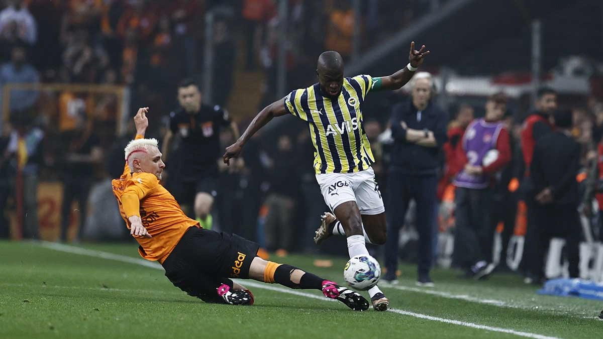 wonoddsocial's tweet photo. Galatasaray - Fenerbahçe maçını Wonodd'da canlı izle ve bahis yap! Kazanma heyecanı seni bekliyor!
Güncel Giriş: https://t.co/YQommAnhu8
Telegram: https://t.co/cPq4hCeHLf
#Galatasaray #Fenerbahçe #Wonodd #Bahis #Wonodd #derbi #GSvFB https://t.co/1d7kF48ig8
