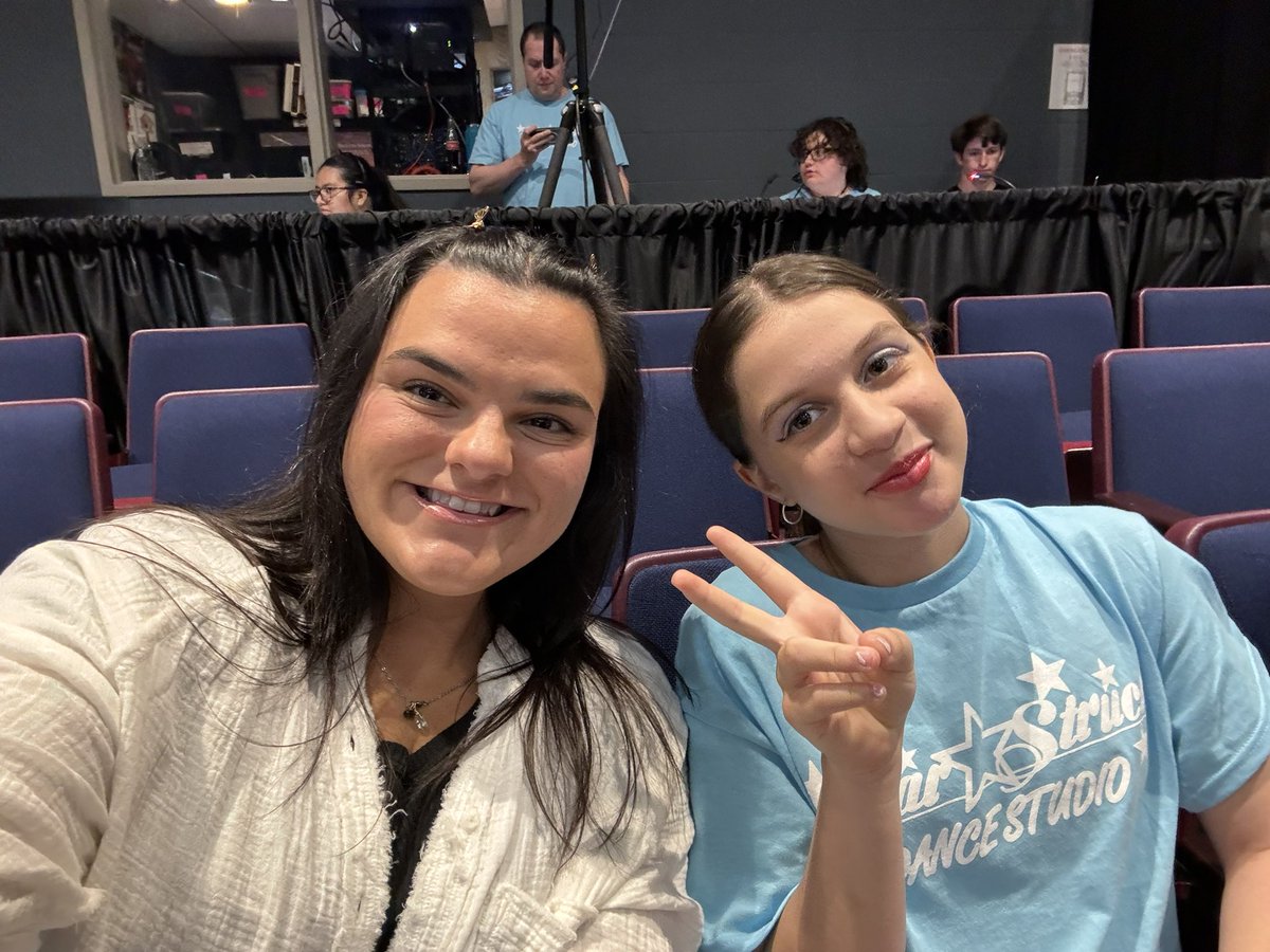 Cristina Fonte (@msfonteinsixth) on Twitter photo Had the privilege of watching some of my Ossining students dance on the same stage that I danced on for 15 years. Such sweet memories 💗🩰#OPride <a href="/nikkinover/">Nicole Mangiere Nover (she/her)</a> <a href="/RhodaBaksh/">Rhoda Jaggernath-Baksh</a> <a href="/OssiningSchools/">Ossining UFSD</a> Had the privilege of watching some of my Ossining students dance on the same stage that I danced on for 15 years. Such sweet memories 💗🩰#OPride <a href="/nikkinover/">Nicole Mangiere Nover (she/her)</a> <a href="/RhodaBaksh/">Rhoda Jaggernath-Baksh</a> <a href="/OssiningSchools/">Ossining UFSD</a>
