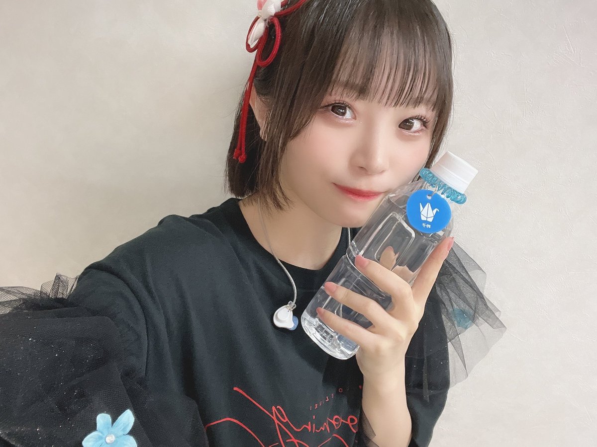 ラブカ PE+ 蓮ノ空 櫻井陽菜 キャストサイン入りエネルギーカード ラブカ 櫻井陽菜 PE＋ サイン - メルカリ