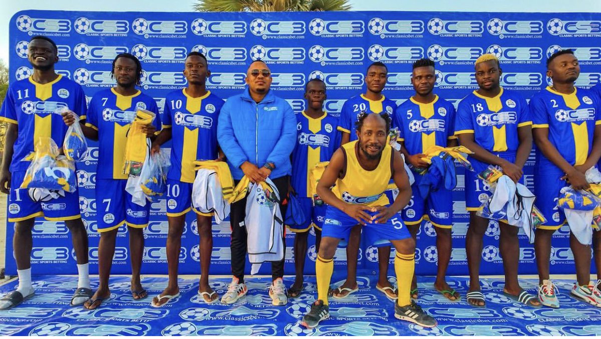 ONDANGWA STAND UP 🔥🔥🔥🔥🔥🔥🔥🔥 King Kauluma Palace FC have been promoted to the premier league. Imagine KK Palace vs Chula Chula game next season 🥵