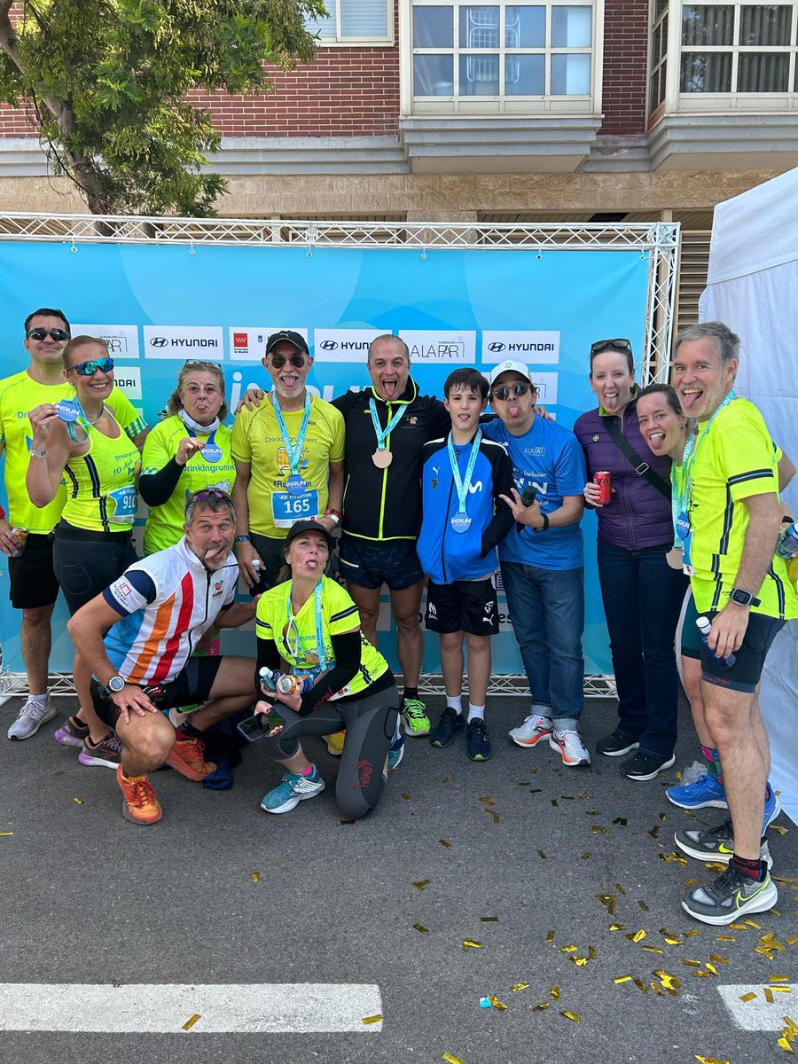 🏃🏼♀️DrinkingRunners 🏃🏻♂️💎 (@drinkingrunners) on Twitter photo 🏃🏻♂️Correr Mola
💙El running solidario más
👏🏻Pasar tiempo con amigos ♥️💙
Gracias a todos <a href="/fundacionalapar/">Fundación A LA PAR</a> 🏃🏻♂️Correr Mola
💙El running solidario más
👏🏻Pasar tiempo con amigos ♥️💙
Gracias a todos <a href="/fundacionalapar/">Fundación A LA PAR</a>
