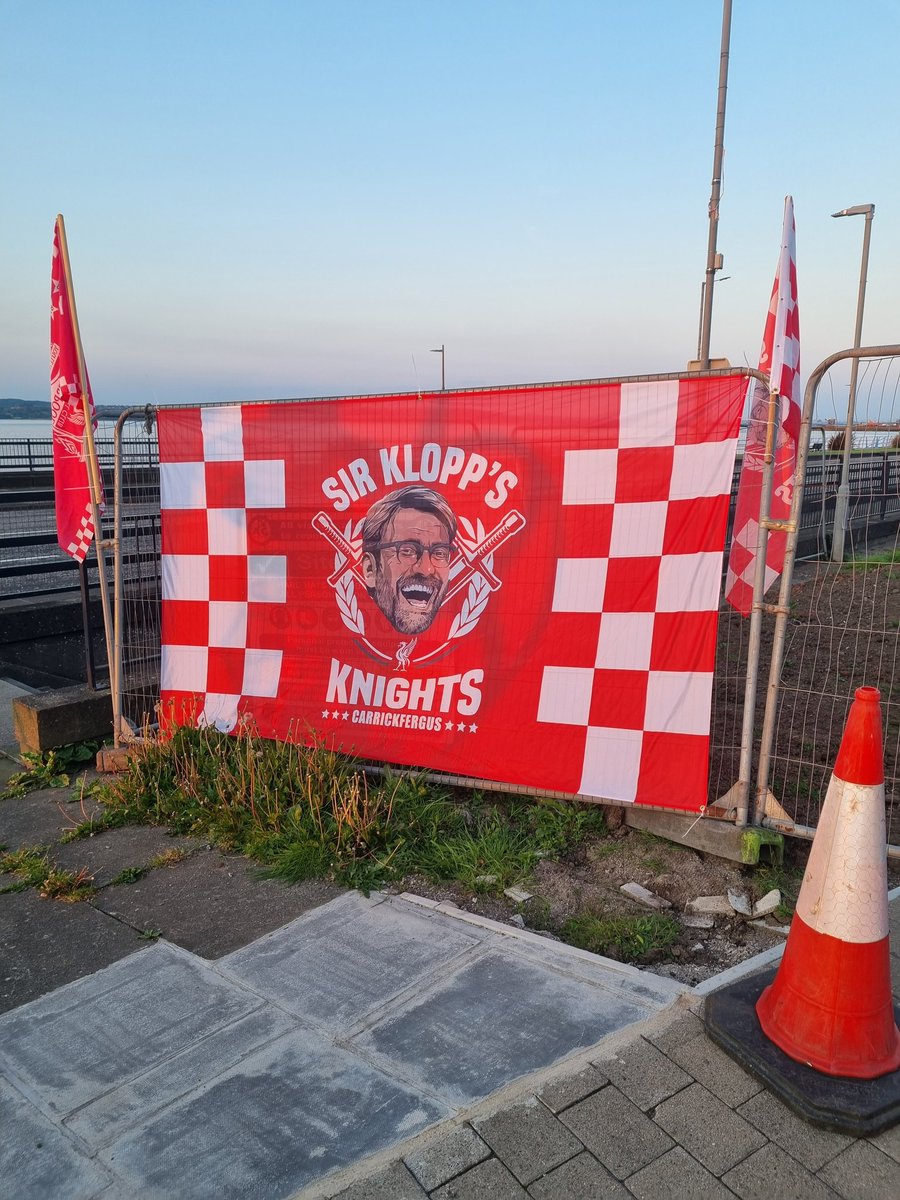 crawfy1971's tweet photo. @IanDoyleSport Carrickfergus,  N.ireland tribute to Klopp ❤️ https://t.co/XJhyaoIsUE