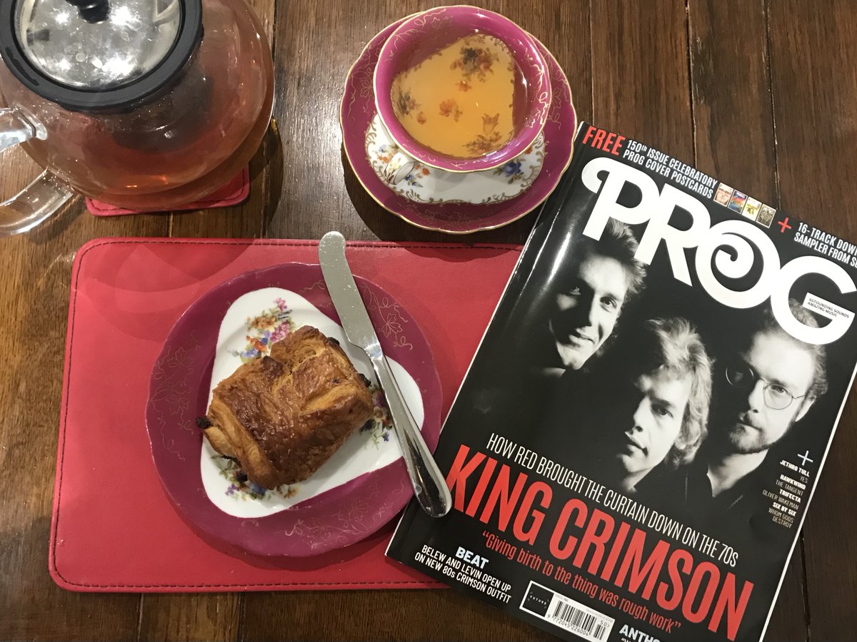 Perfect Sunday here at Storm Deva Galactic Headquarters. Massive congrats to @ProgMagazineUK for 150 issues! (And we're obviously thrilled to be mentioned in the gig reviews!)

#prog #progrock #progrockband #progressiverock #progressiverockcommunity #rock #rockmusic #croissant