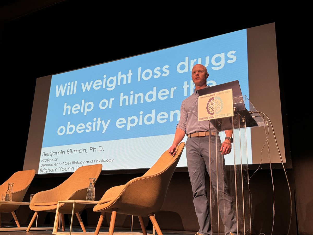 More @PHCukorg awesomeness coming into Day 2. 🎥 Started with interview of @garytaubes for the doc 🤜 🤛 Chatting up my very good friend and coauthor, @AdrianSotoMota 💊 And now watching @BenBikmanPhD on the new weight loss drugs