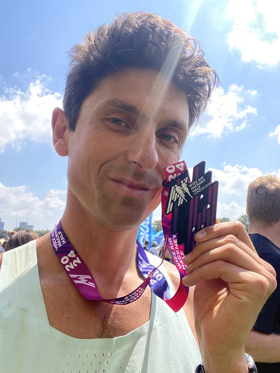 Thank you everyone who sponsored me for @HackneyMoves. I did it in 01:25:03 🙂 On the 18th km I was desperate to stop, but it’s easier to find possibilities you didn’t know you had with charities like @SurvivorsUK in the world. justgiving.com/page/andy-west…