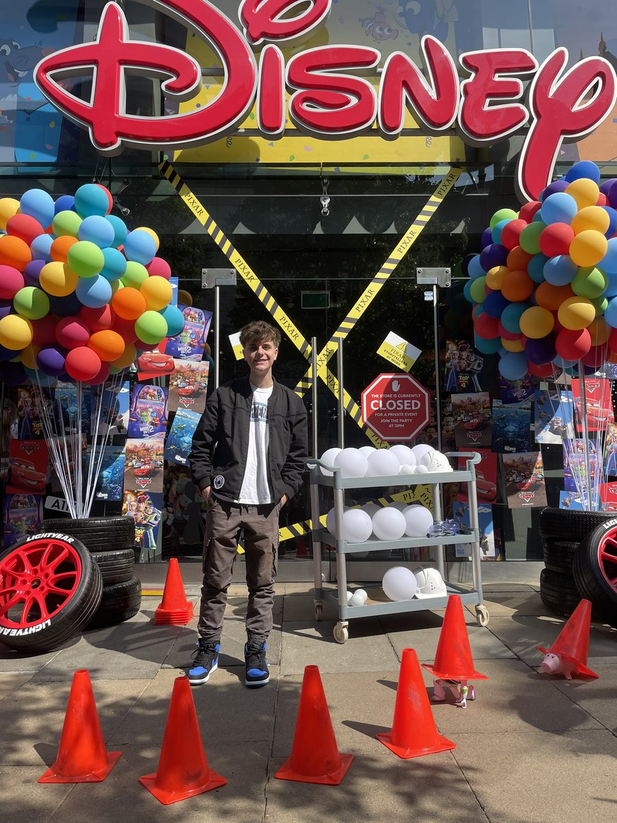 Kidzcoolit's tweet photo. We love these Disney Store parties. Such a fun morning!!! https://t.co/z9IjxscZgM+ #DisneyStoreUk #PixarParty #Pixar #InsideOut2 #SundayVibes #SundayMotivation #SundayMorning https://t.co/DMbYkGQdWd