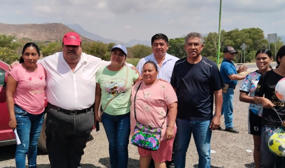 or63rodas's tweet photo. Vamos con Todo sin desmayo y sin miedo al exito vamos juntos por un mejor Tehusntepev https://t.co/WHVcivb1Hf