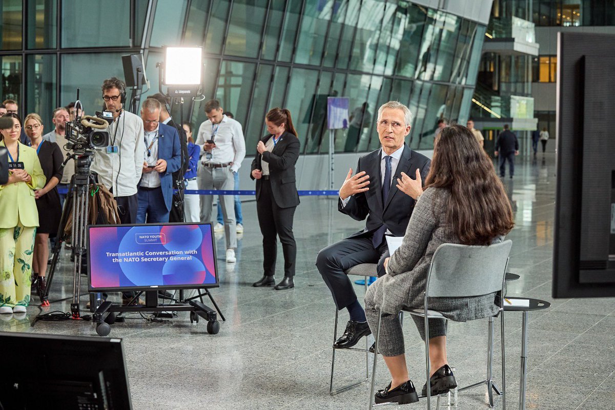 #Highlights of the week: 1⃣ #NATO Youth Summit gathered young leaders from Allied & partner countries to drive the security dialogue, foster meaningful relationships, & build safer future for generations to come: act.nato.int/article/nato-y… #WeAreNATO