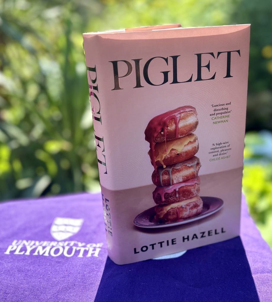This sunny Sunday morning I read PIGLET. This was bought back in Feb I was attracted by the cover & the name. How extraordinary thank you @JamesBrinsford @TheBookInsider1 @LDHazell @DoubledayUK