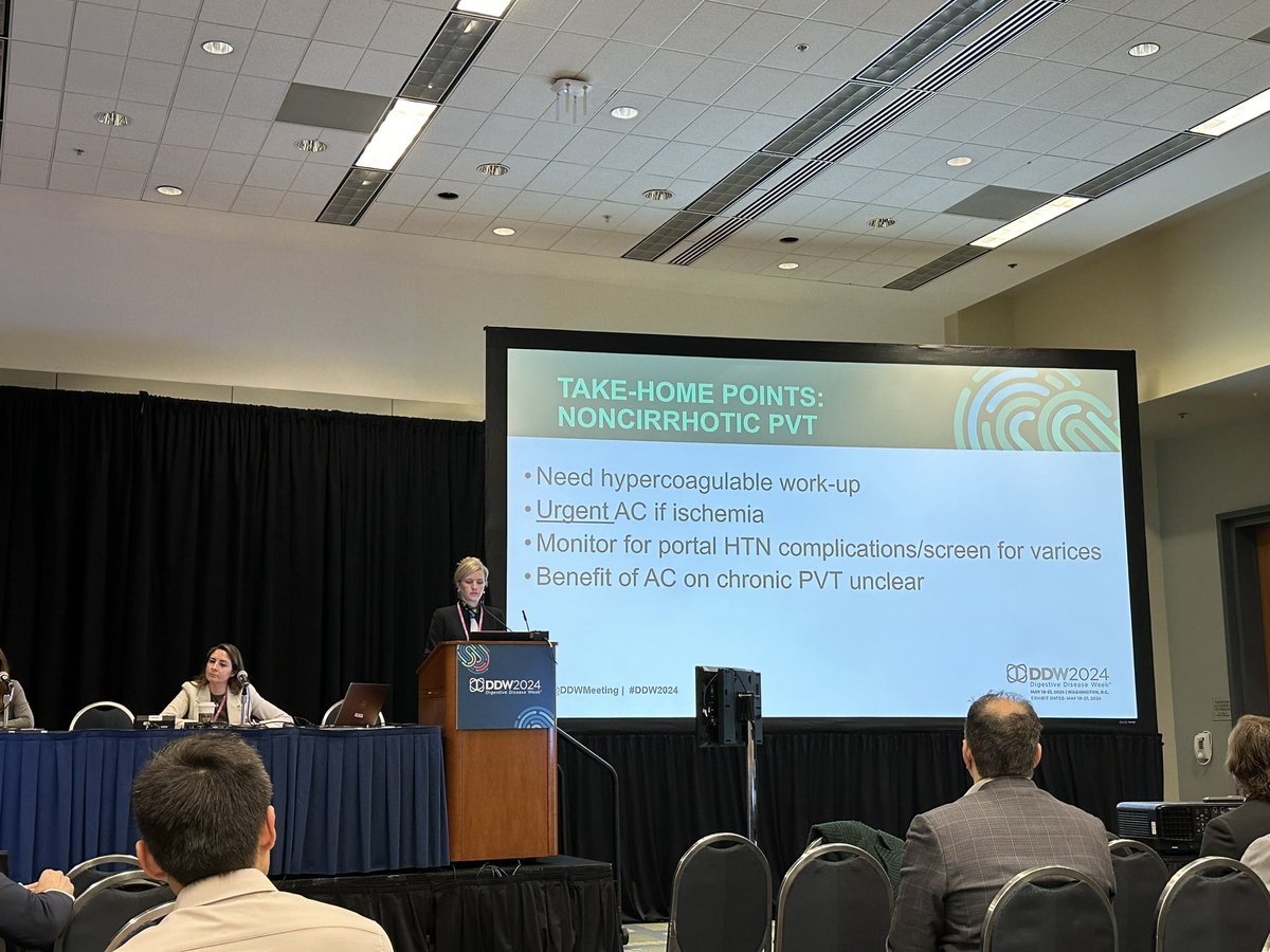 Amazing work by our own <a href="/DCVAMC/">WashingtonDCVAMC</a> PD and hepatology ⭐️ <a href="/DrJessicaDavis/">Jessica Davis</a> presenting on portal vein thrombosis #DDW2024!