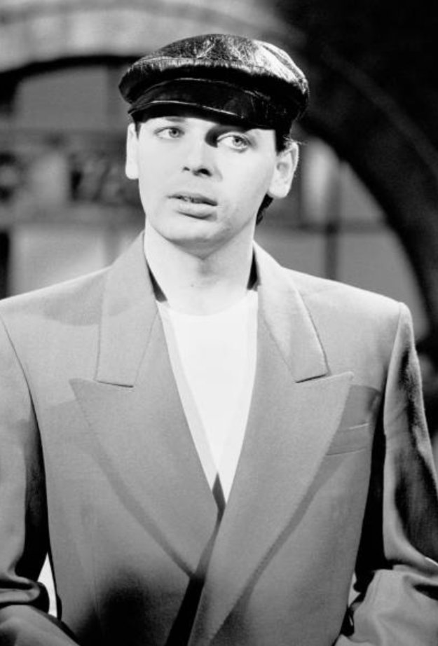 I know everybody hates the hat but look at that face!  #GaryNuman