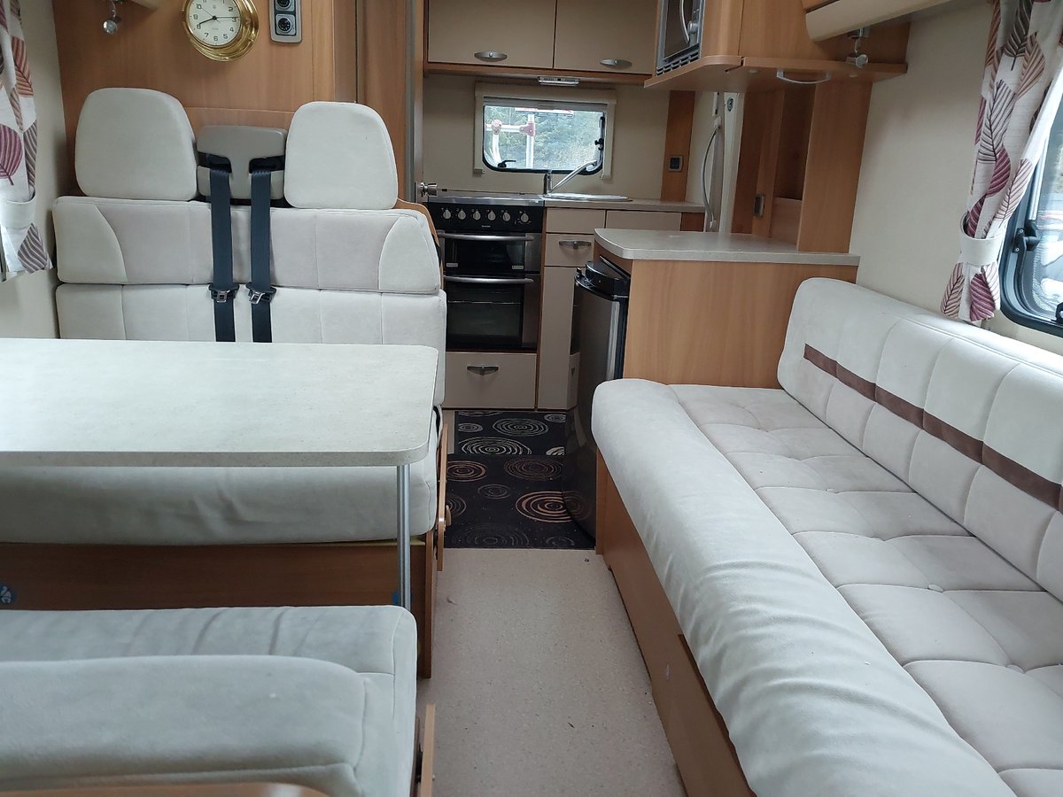 After a 5-berth motohome to restore? 🚘 2011 Swift Suntor 590 RS: ow.ly/IR0l50RJAvT 🛠️ CAT N | Top/Roof damage 📅 Auction date: 27/05/24, 12pm, Whitburn